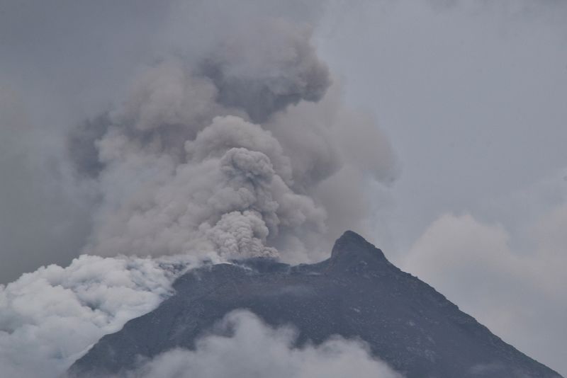 Volcano erupts in eastern Indonesia, killing at least 6 people