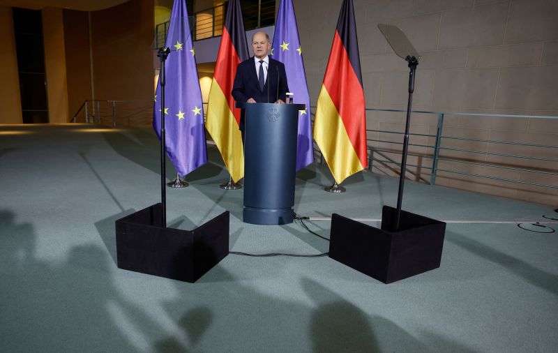 German chancellor fires finance minister, collapsing coalition government