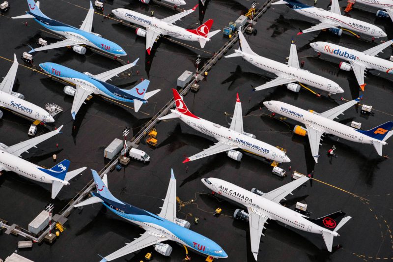 Boeing delivered 30 airplanes in December, but gap with Airbus widened in 2024