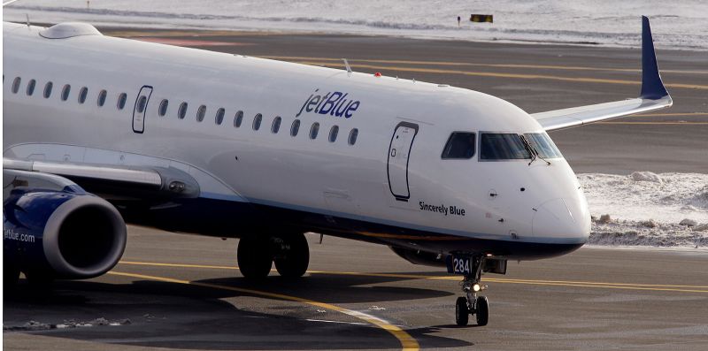 Police arrest JetBlue passenger who opened emergency exit, prompting security concerns