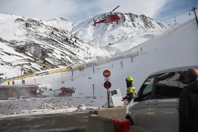 Ski lift at Spanish resort collapses, injuring dozens