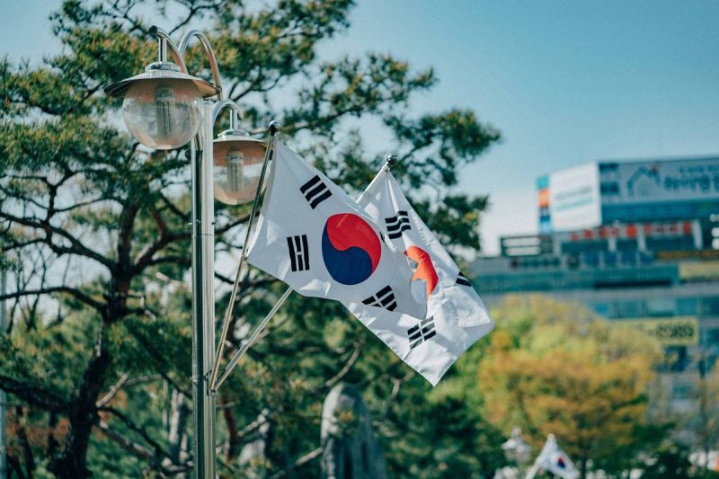 Crypto Market Update: South Korea Lifts 9-Year Ban on Corporate Crypto Investing